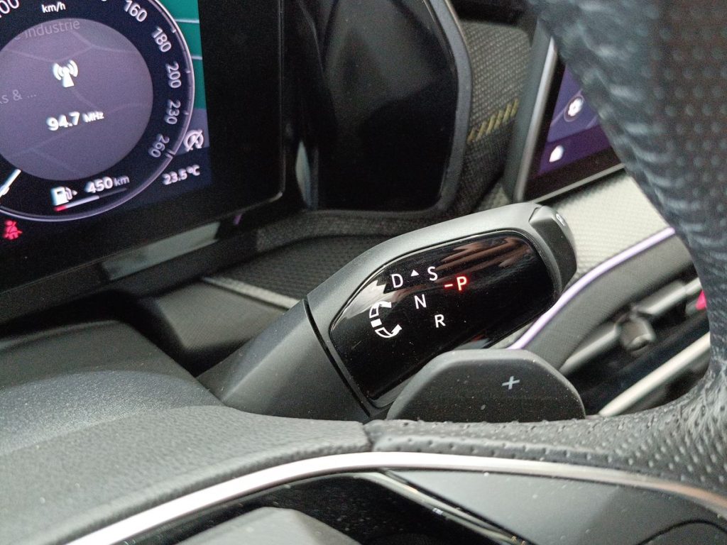 SKODA Kodiaq 2.0 TDI DSG 7 posti Executive - 22
