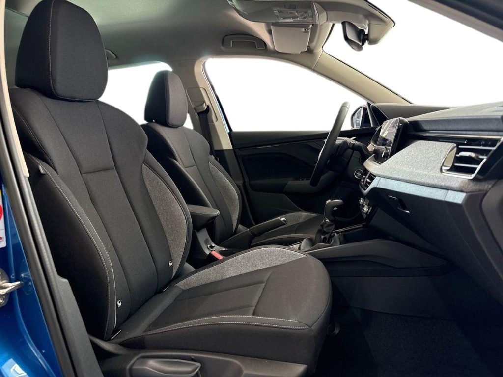 SKODA Kamiq 1.0 TSI 115 CV DSG Black Dots - 10