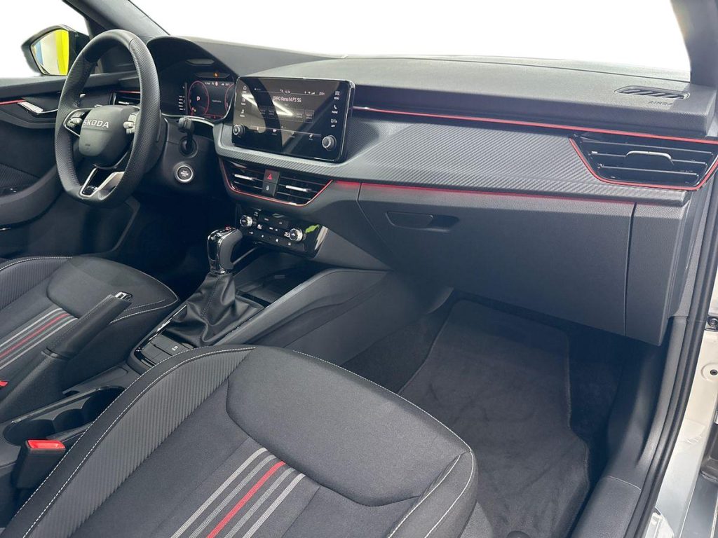 SKODA Kamiq 1.0 TSI 115 CV DSG Monte Carlo - 9