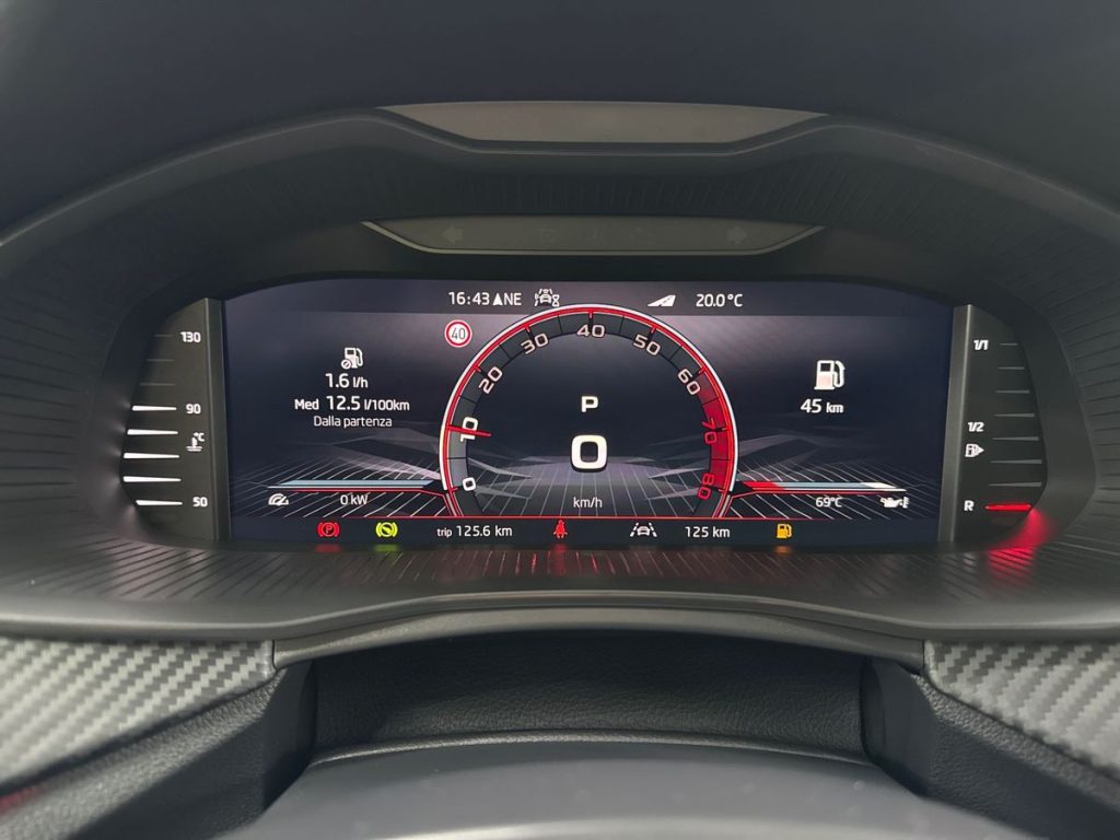 SKODA Kamiq 1.0 TSI 115 CV DSG Monte Carlo - 16