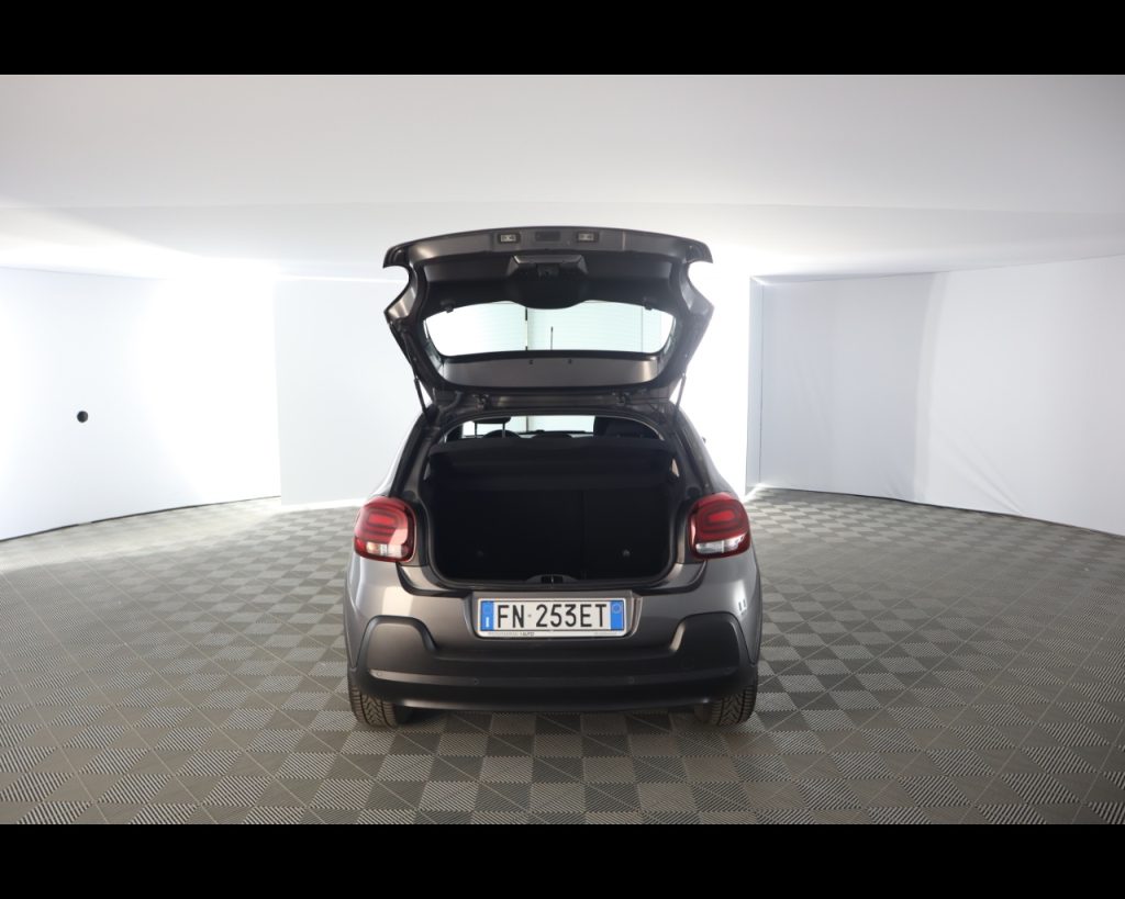 CITROEN C3 III 2017 -  1.2 puretech Shine Gpl 82cv - 19