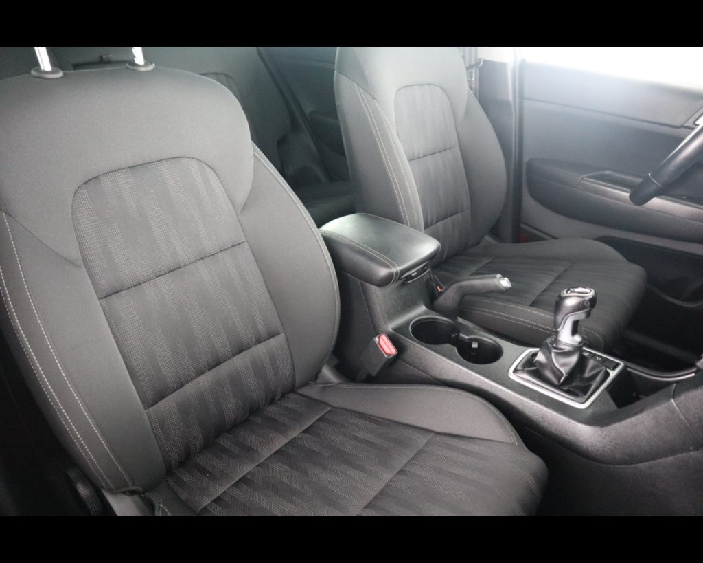 KIA Sportage IV -  1.7 crdi Active 2wd 115cv - 17