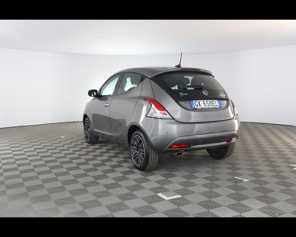 LANCIA Ypsilon III 2021 -  1.0 firefly hybrid Gold s&s 70cv - 10