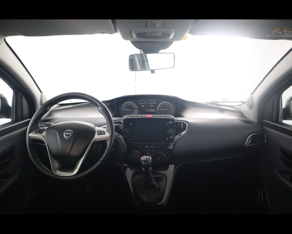 LANCIA Ypsilon III 2021 -  1.0 firefly hybrid Gold s&s 70cv - 15