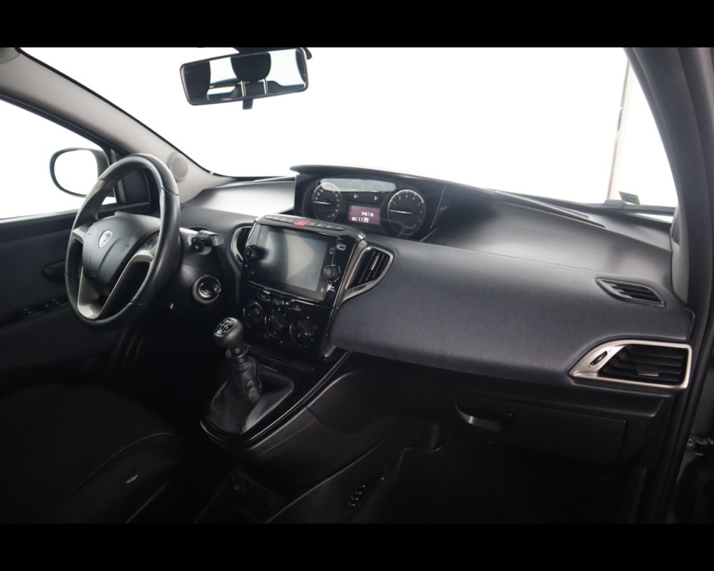 LANCIA Ypsilon III 2021 -  1.0 firefly hybrid Gold s&s 70cv - 16