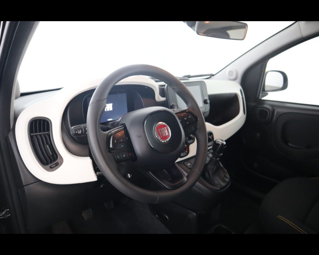 FIAT Pandina III 2024 Cross -  Cross 1.0 firefly hybrid s&s 70 - 13