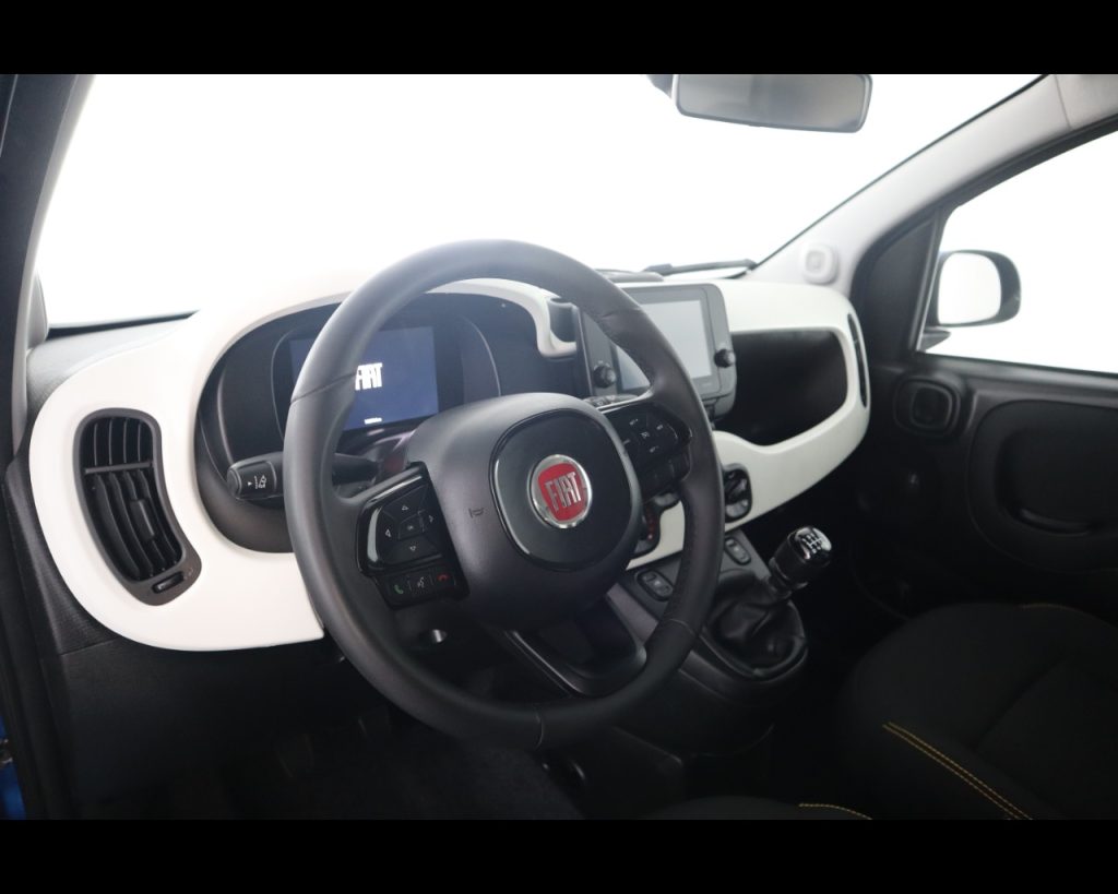 FIAT Pandina III 2024 Cross -  Cross 1.0 firefly hybrid s&s 70 - 13
