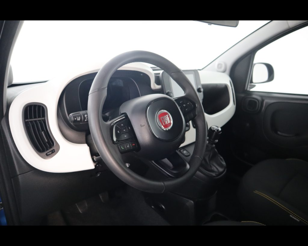 FIAT Pandina III 2024 Cross -  Cross 1.0 firefly hybrid s&s 70 - 13