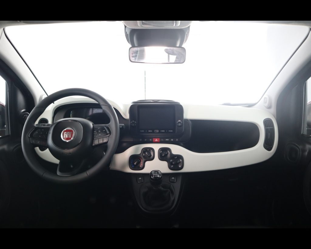 FIAT Pandina III 2024 Cross -  Cross 1.0 firefly hybrid s&s 70 - 15