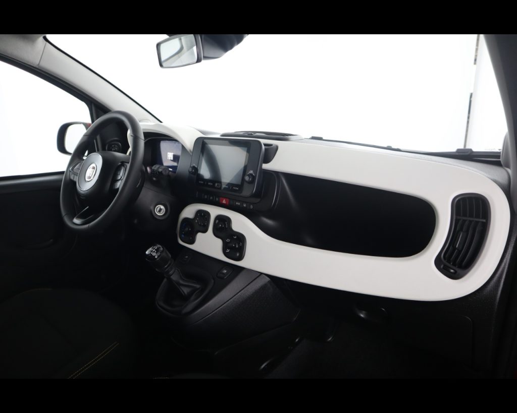 FIAT Pandina III 2024 Cross -  Cross 1.0 firefly hybrid s&s 70 - 16