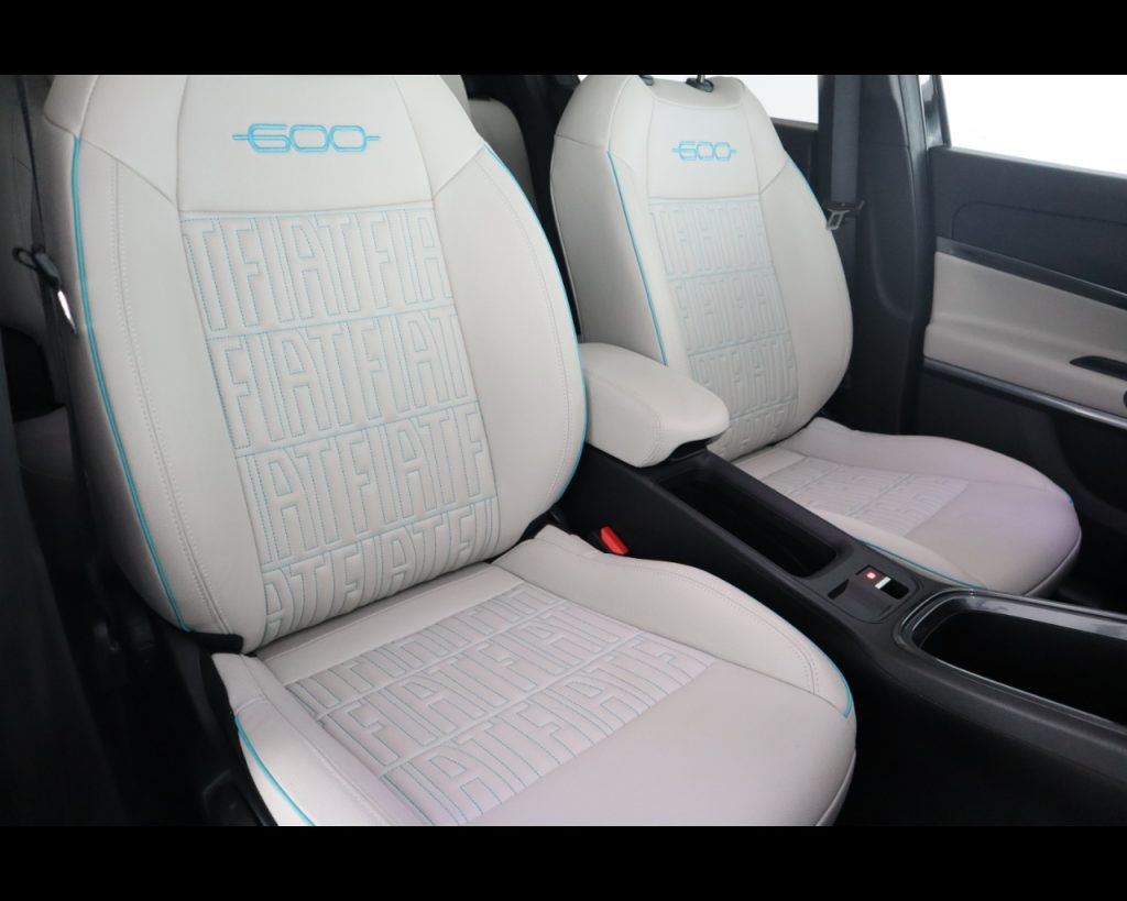 FIAT 600 IV 2023 -  1.2 hybrid La Prima 110cv auto - 17