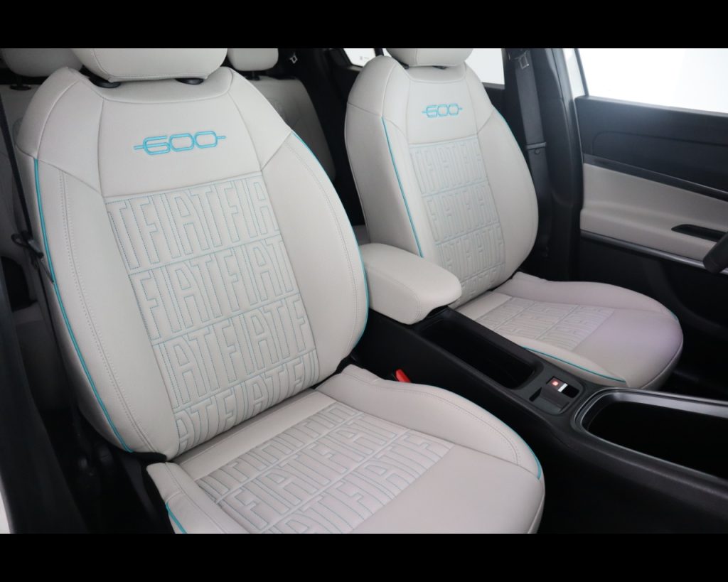 FIAT 600 IV 2023 -  1.2 hybrid La Prima 110cv auto - 17