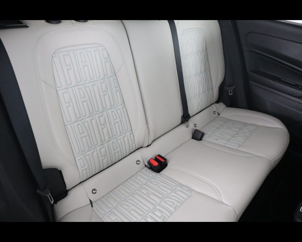 FIAT 600 IV 2023 -  1.2 hybrid La Prima 110cv auto - 18