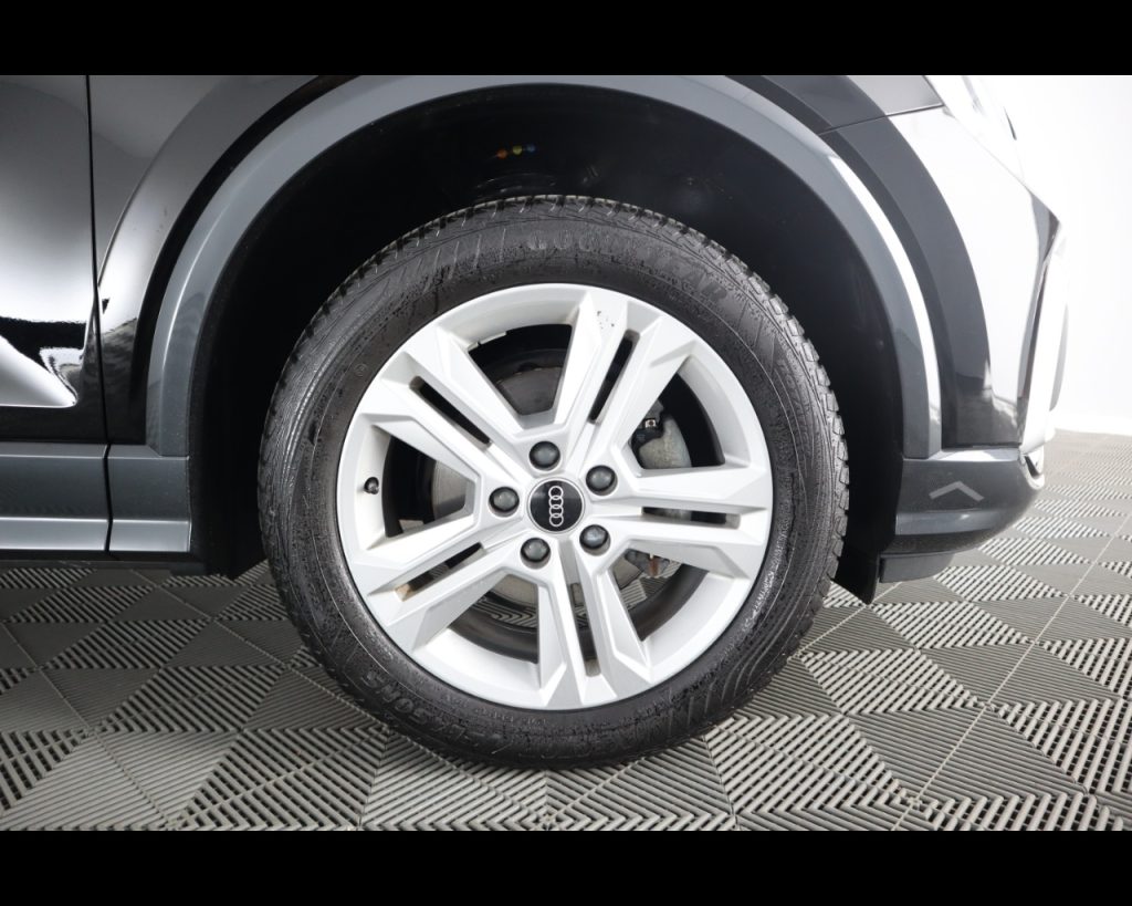 AUDI Q2 I 2021 -  30 1.0 tfsi Admired Advanced - 20