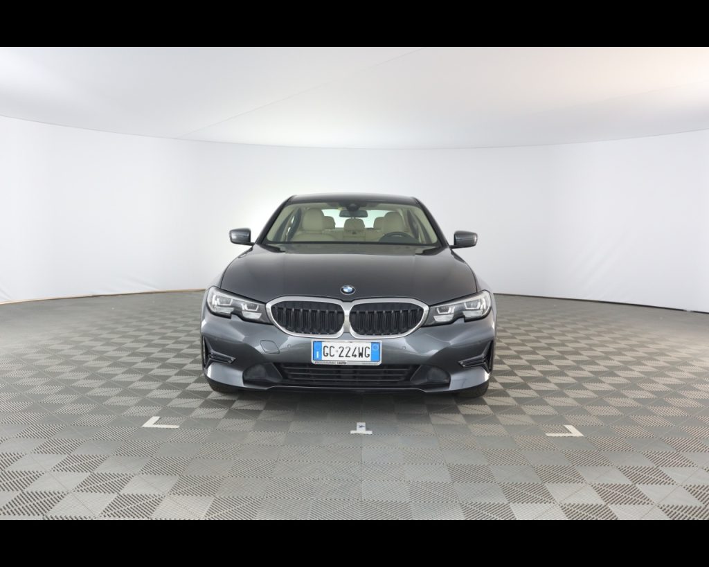 BMW 318 Serie 3 G20 2019 Berlina - d mhev 48V Luxury auto - 3