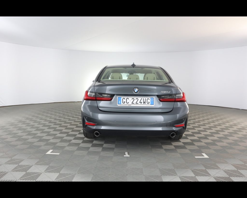 BMW 318 Serie 3 G20 2019 Berlina - d mhev 48V Luxury auto - 9