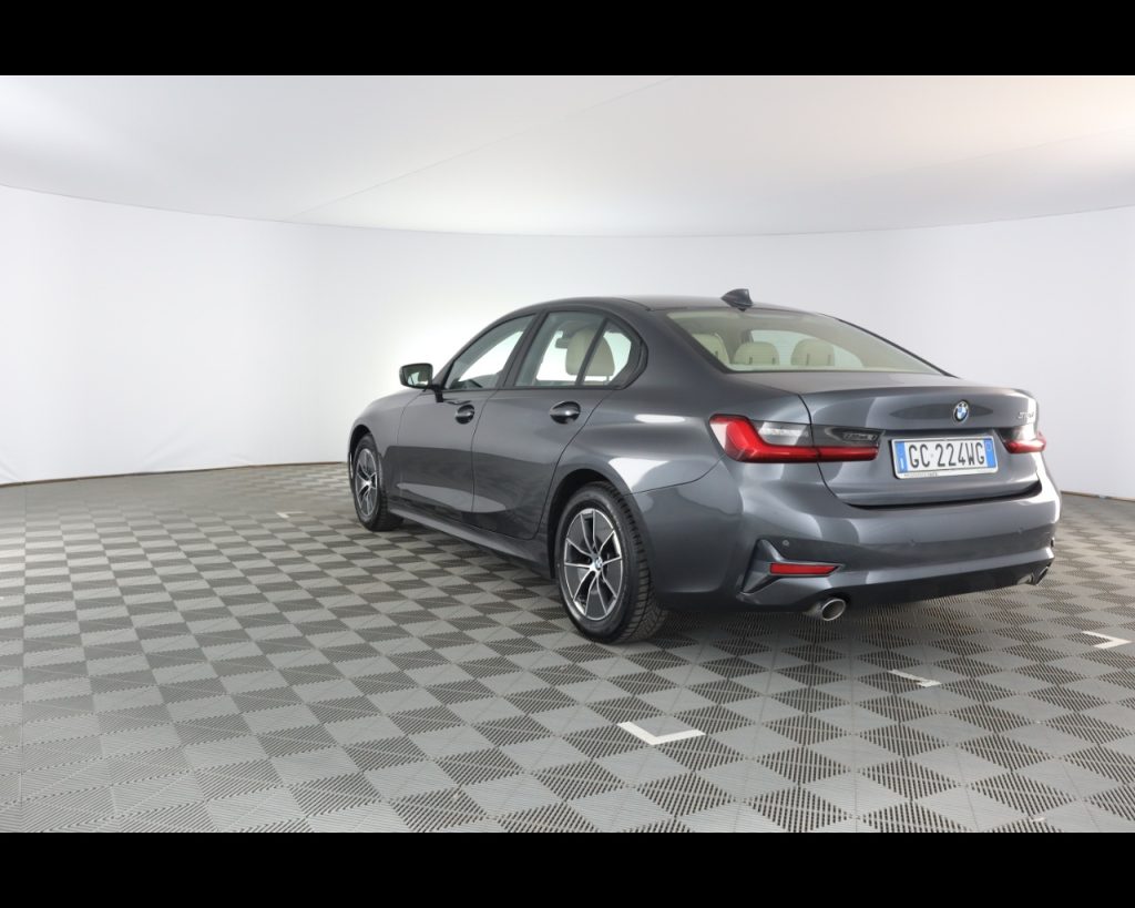 BMW 318 Serie 3 G20 2019 Berlina - d mhev 48V Luxury auto - 10