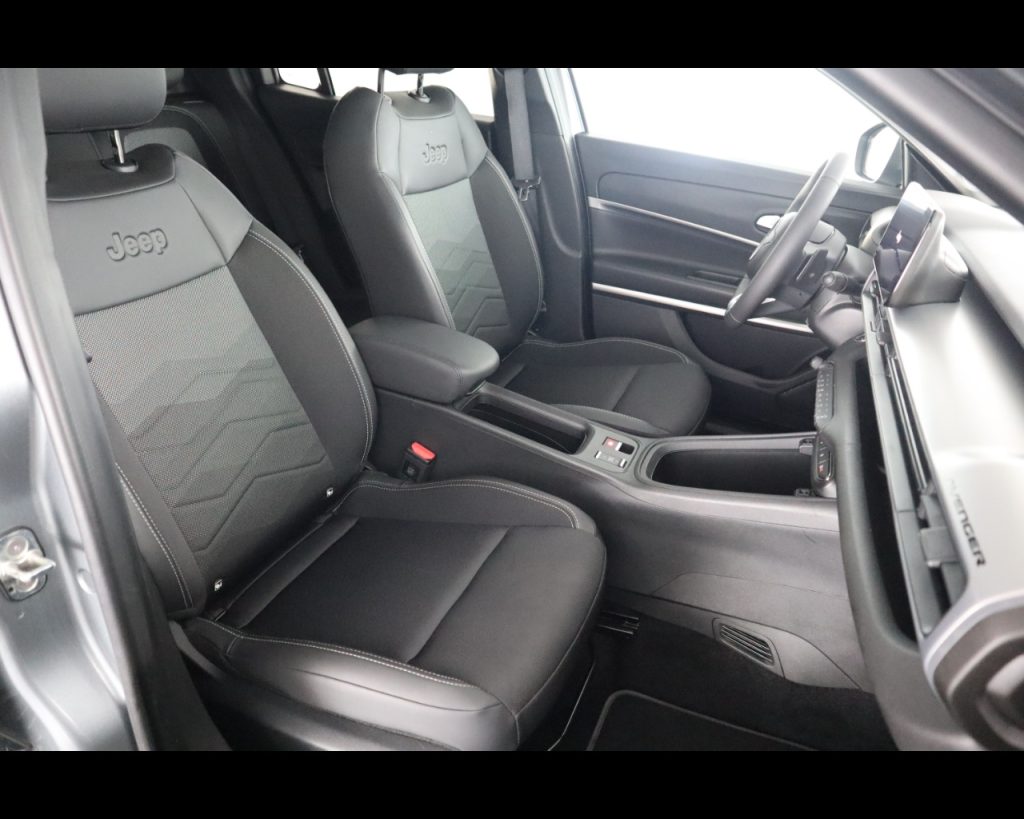 JEEP Avenger -  1.2 turbo e-hybrid mhev Summit fwd 110cv edct6 - 17