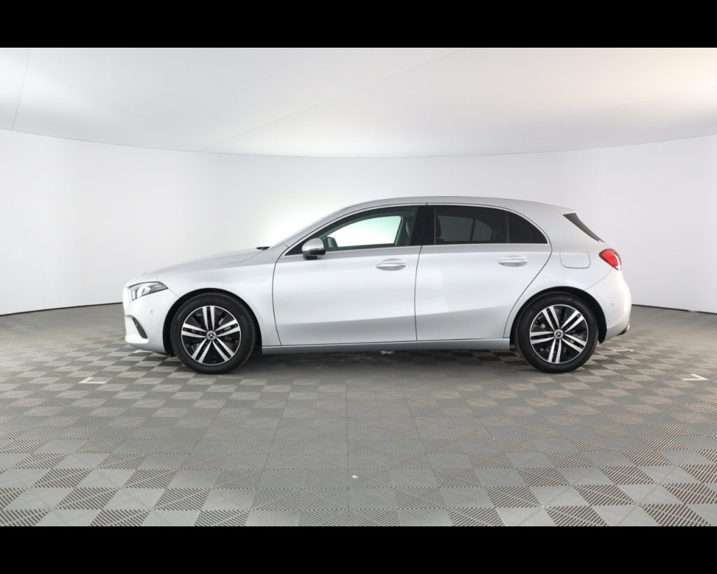 MERCEDES-BENZ A 180 Classe A - W177 2023 -  d Progressive Advanced Plu - 12