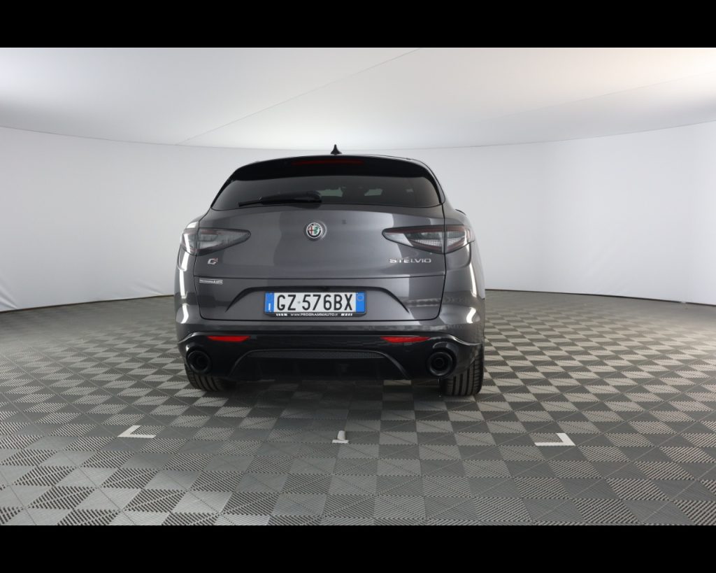 ALFA ROMEO Stelvio 2023 -  2.2 t Veloce Q4 210cv auto - 9