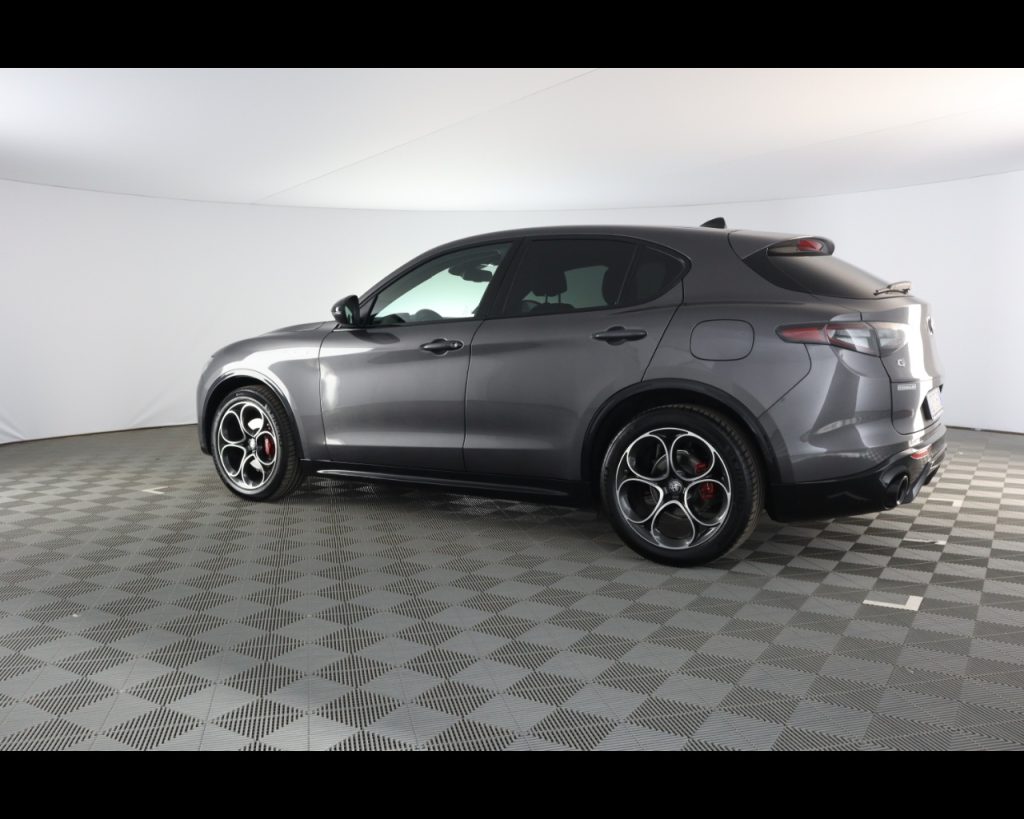 ALFA ROMEO Stelvio 2023 -  2.2 t Veloce Q4 210cv auto - 11
