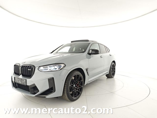 BMW X4 M Grigio pastello