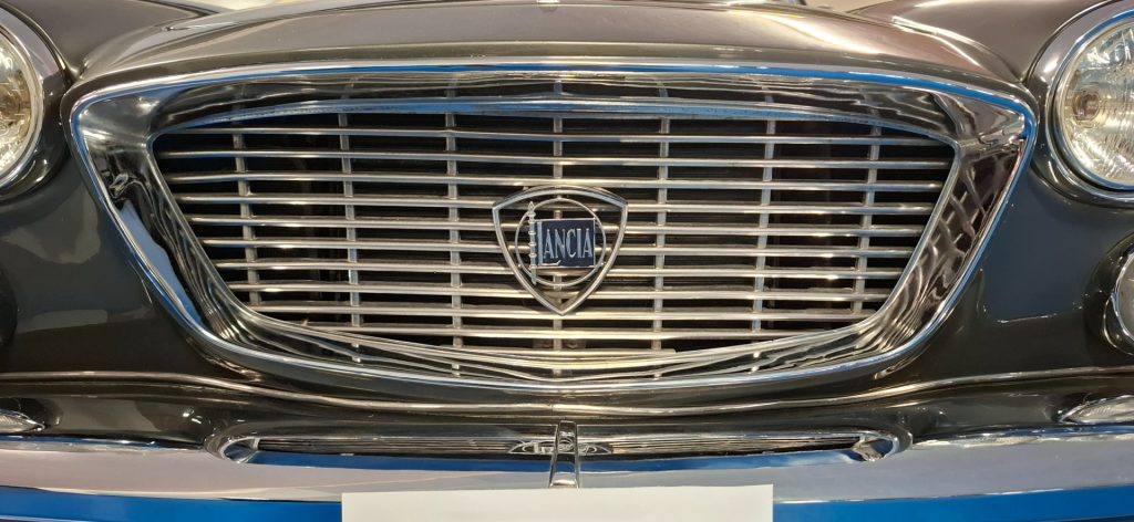 LANCIA Flavia COUPE 1.8 ASI TARGA ORO - INTERNI BEIGE - 35