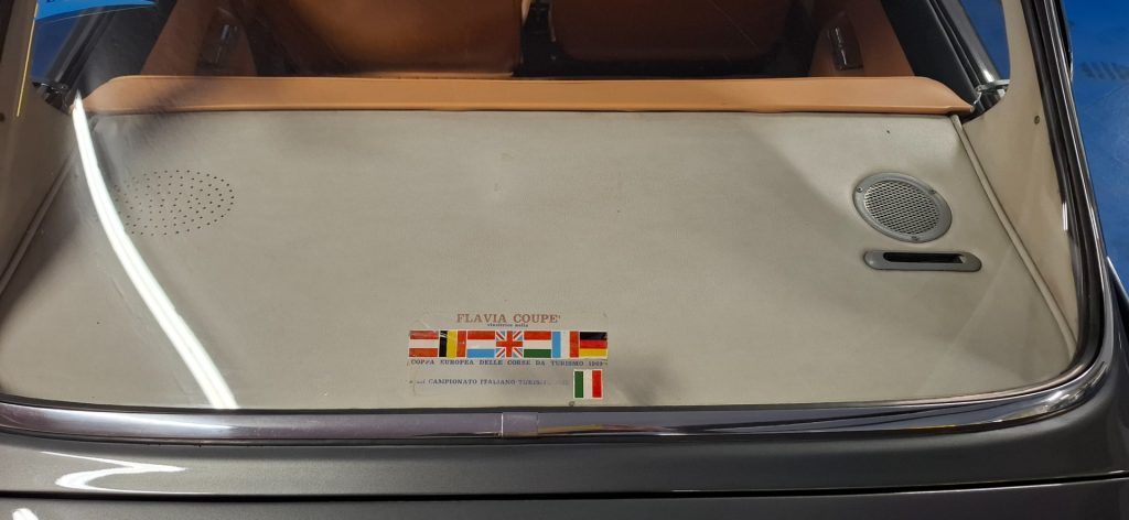 LANCIA Flavia COUPE 1.8 ASI TARGA ORO - INTERNI BEIGE - 41