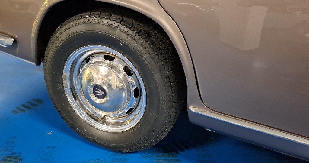 MASERATI Quattroporte 4.136cc **TARGHE NERE**LIBRETTO A PAGINE - 36