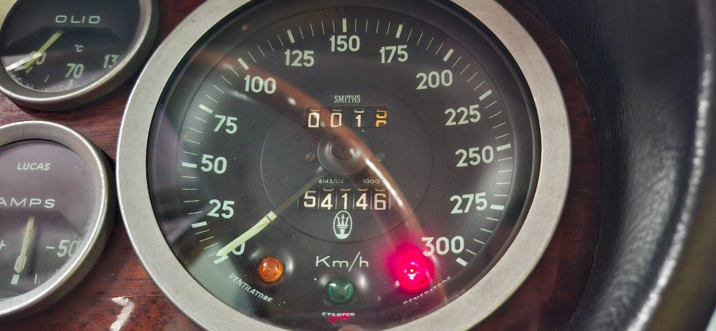 MASERATI Quattroporte 4.136cc **TARGHE NERE**LIBRETTO A PAGINE - 11