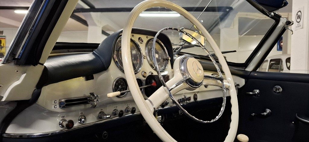 MERCEDES-BENZ 190 SL ***ASI TARGA ORO***BIANCA con PELLE BLU - 22