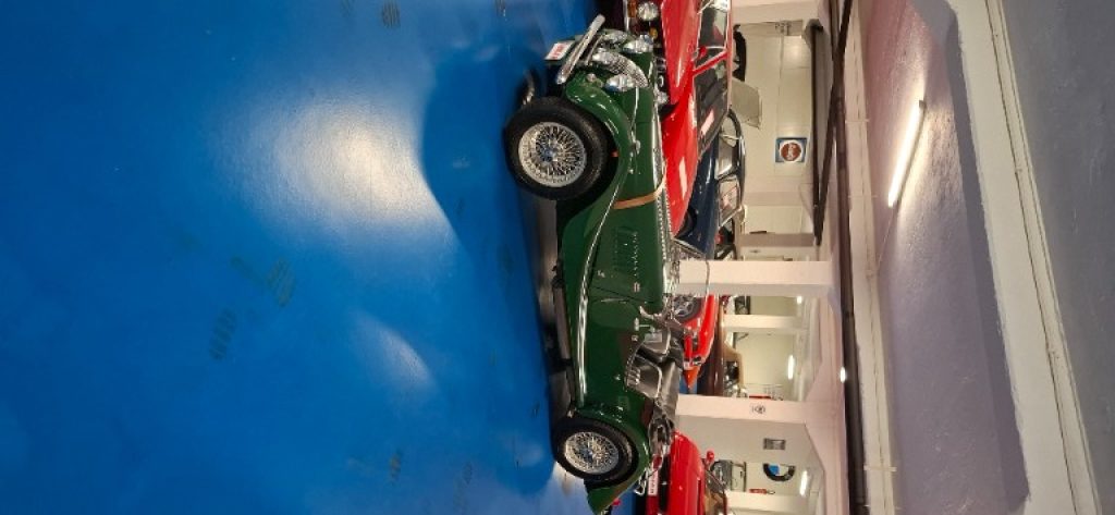 MORGAN 4/4 ITALIANA DA SEMPRE - MOTORE FORD 1.4 - ASI ORO - 16