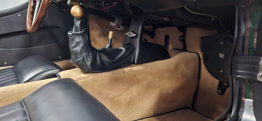 MORGAN 4/4 ITALIANA DA SEMPRE - MOTORE FORD 1.4 - ASI ORO - 37