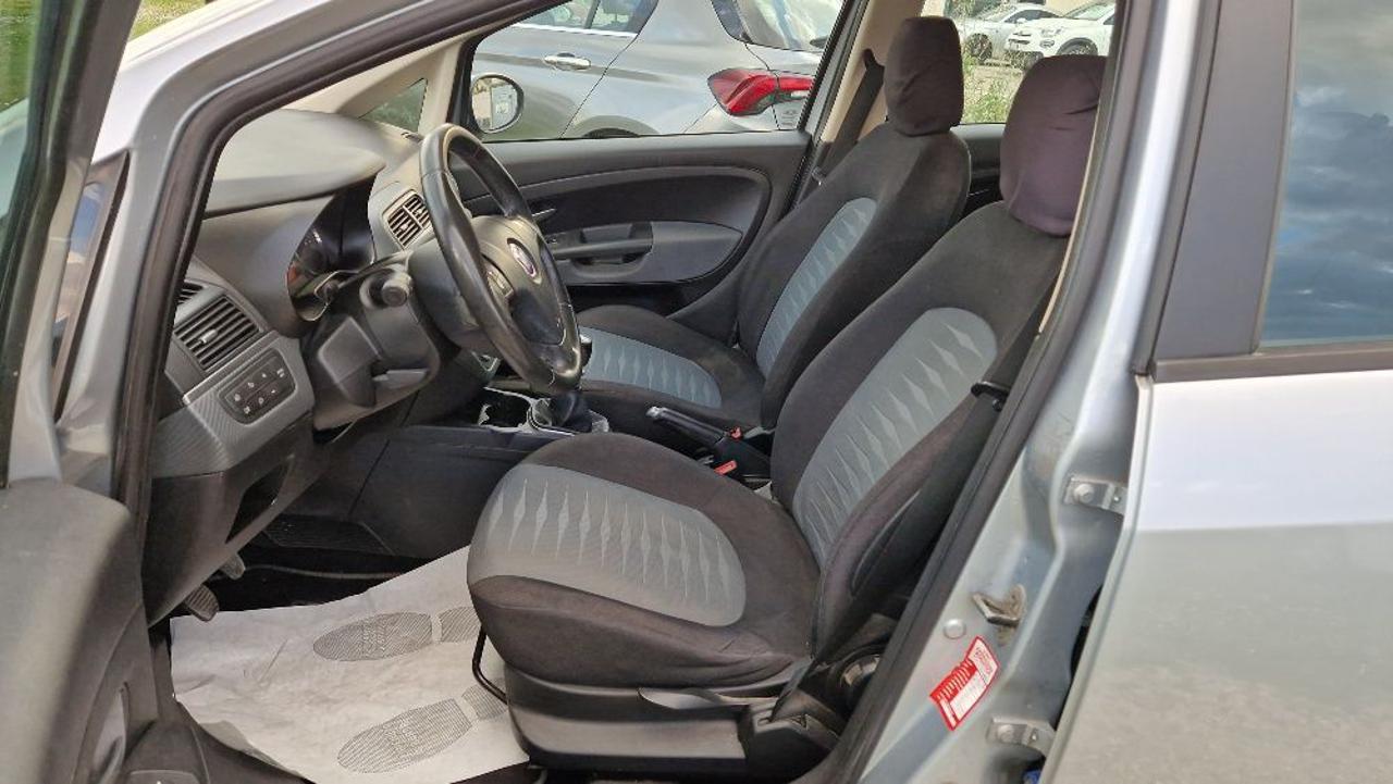 FIAT Grande Punto 1.4 5 porte Dynamic Natural Power - 6