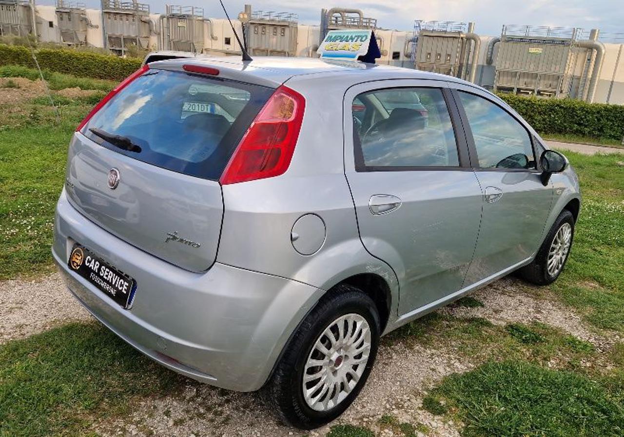 FIAT Grande Punto 1.4 5 porte Dynamic Natural Power - 3