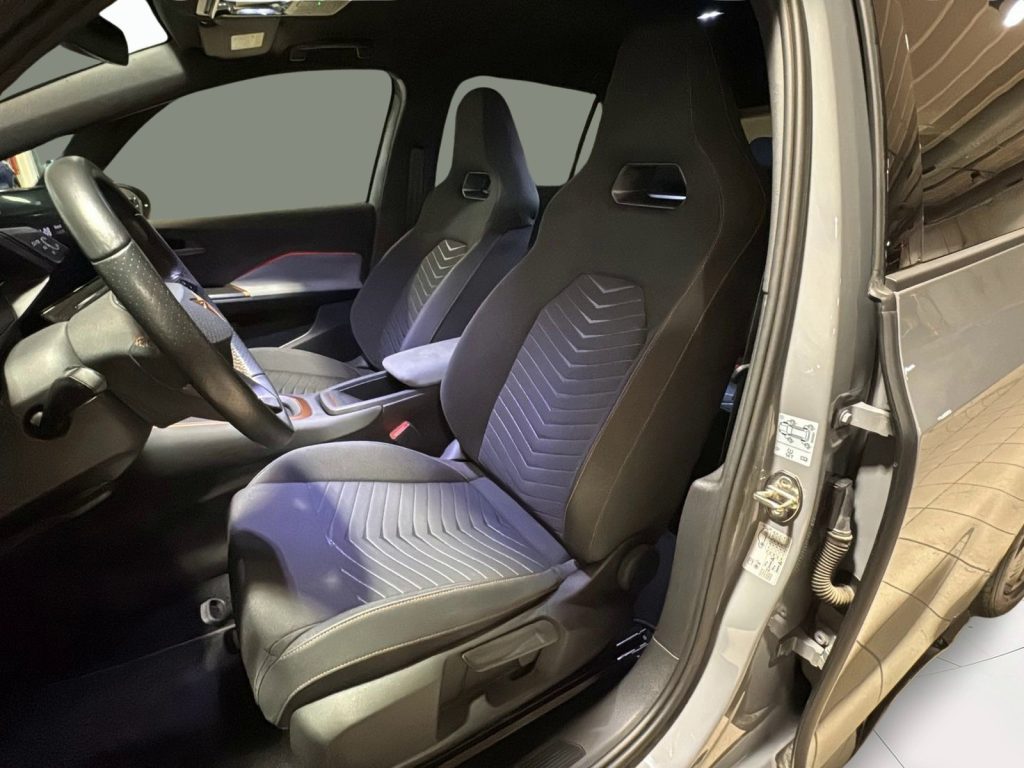 CUPRA Born 58kwh - 17