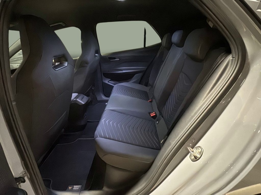 CUPRA Born 58kwh - 18