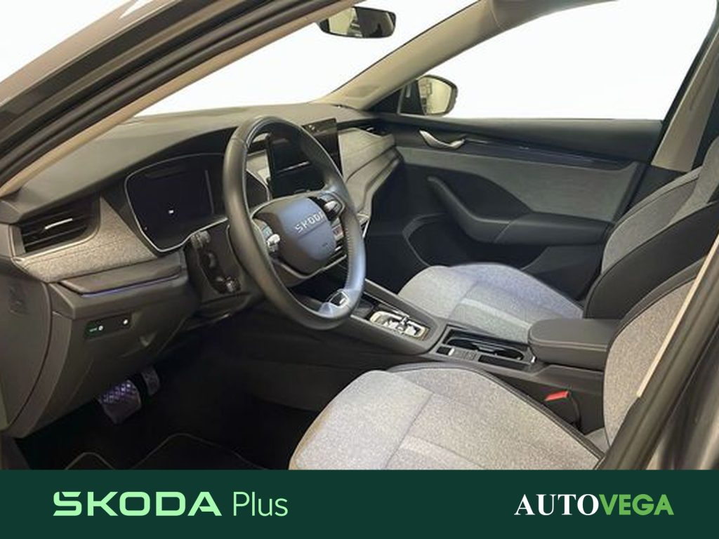 SKODA Octavia OCT.WAGON 2.0 TDI SELECTION DSG - 7