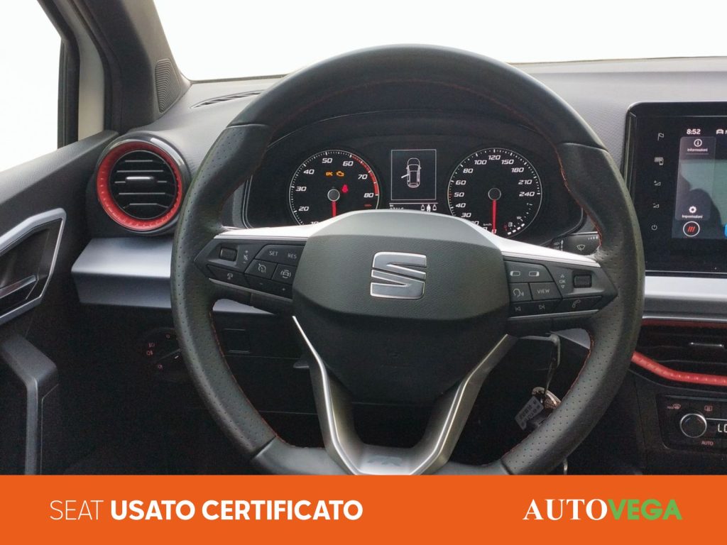 SEAT Arona 1.0 ecotsi fr 95cv - 9