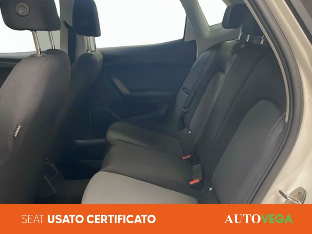 SEAT Arona 1.0 ecotsi reference 95cv - 12