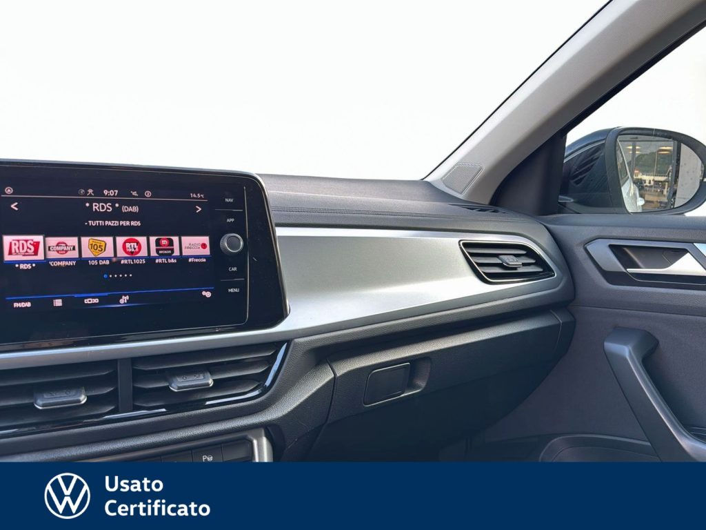 VOLKSWAGEN T-Roc 1.0 tsi life 110cv - 21