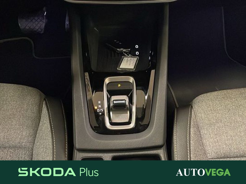 SKODA Octavia wagon 2.0 tdi executive 150cv dsg - 11