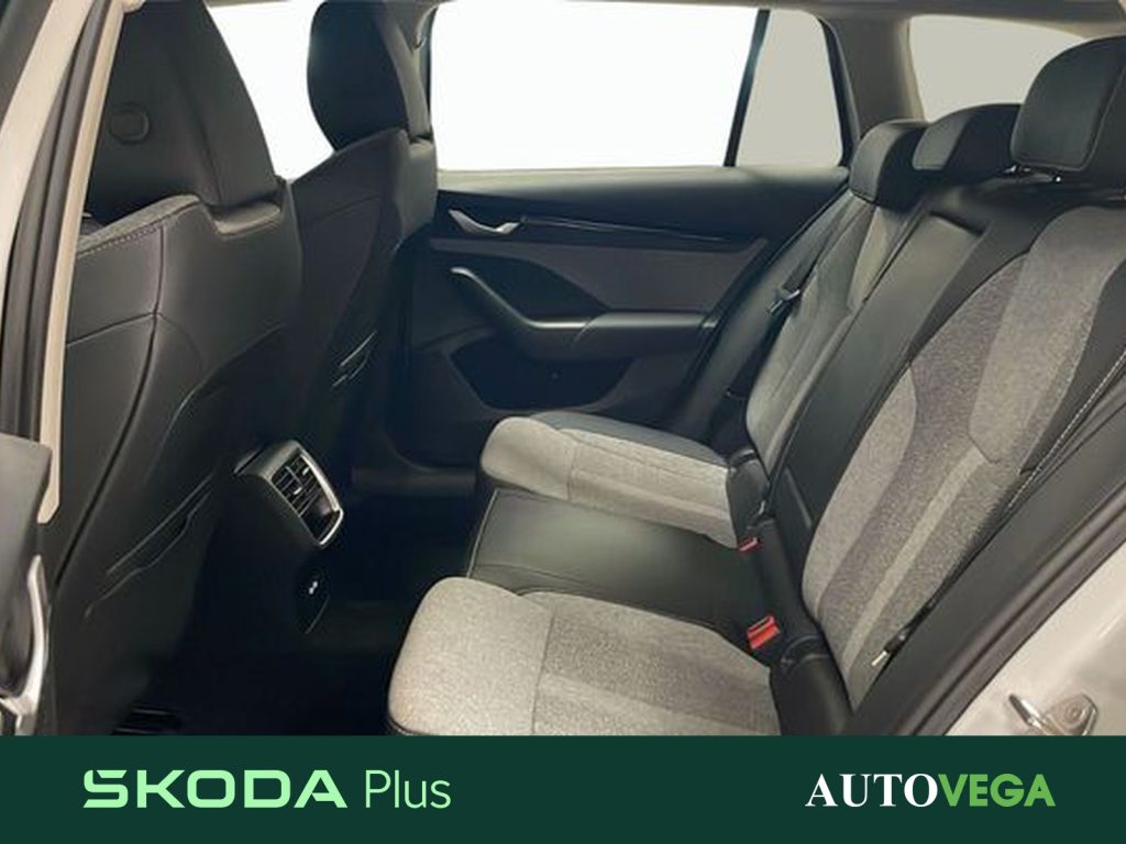 SKODA Octavia wagon 2.0 tdi executive 150cv dsg - 12
