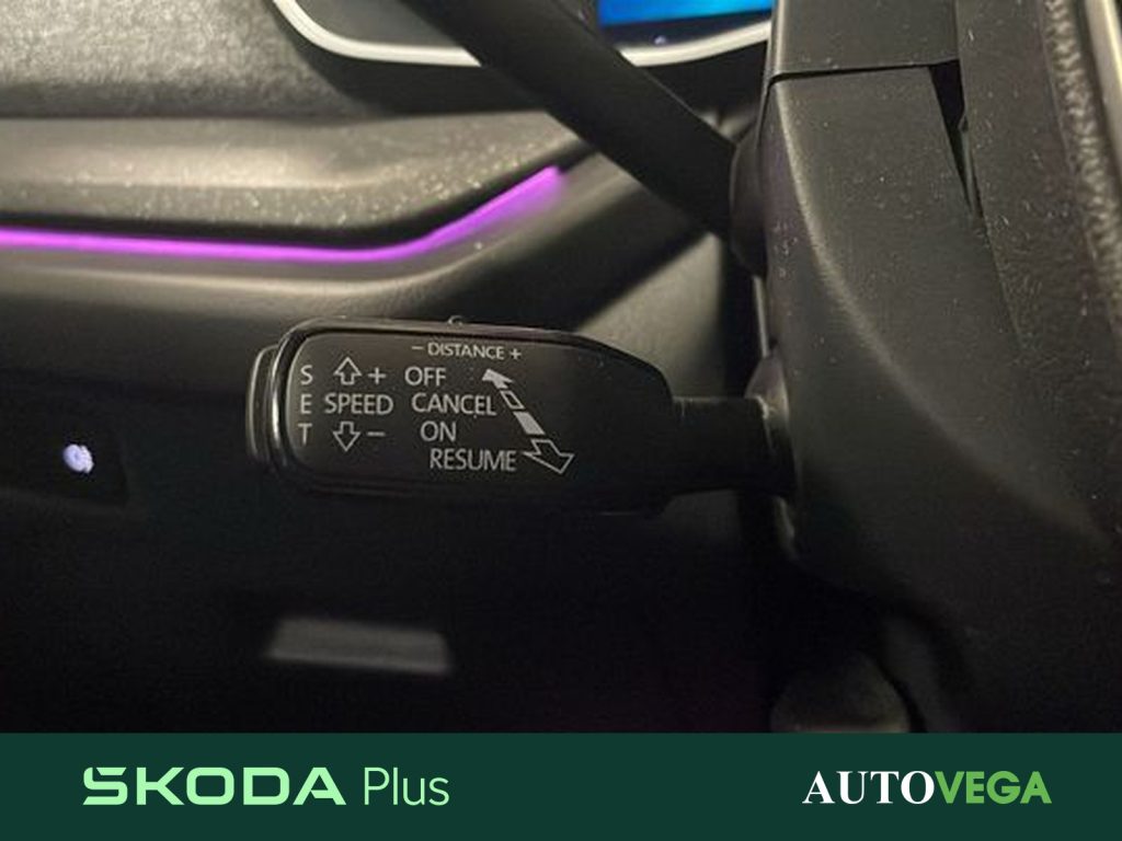 SKODA Octavia wagon 2.0 tdi executive 150cv dsg - 18