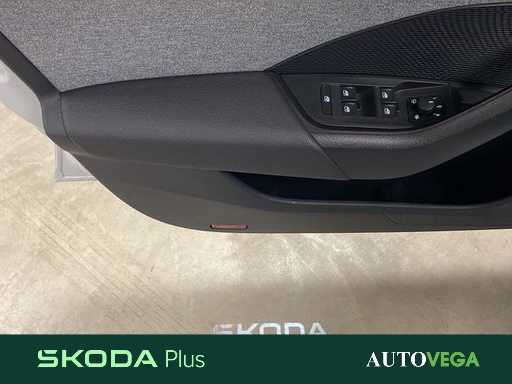 SKODA Octavia wagon 2.0 tdi executive 150cv dsg - 19