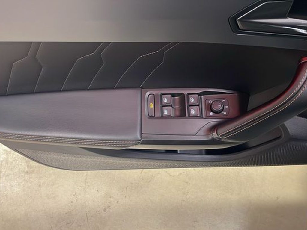 CUPRA Leon sportstourer 2.0 tdi 150cv dsg - 17