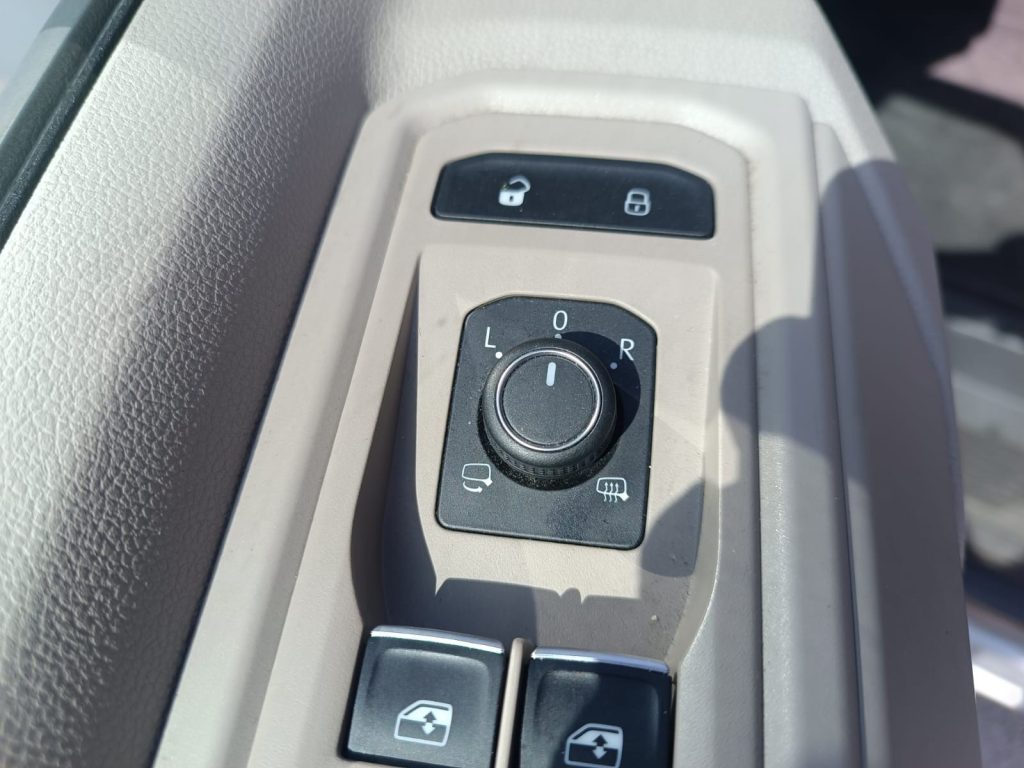 VOLKSWAGEN Multivan t7  1.4 tsi eh life dsg 7p.ti - 15