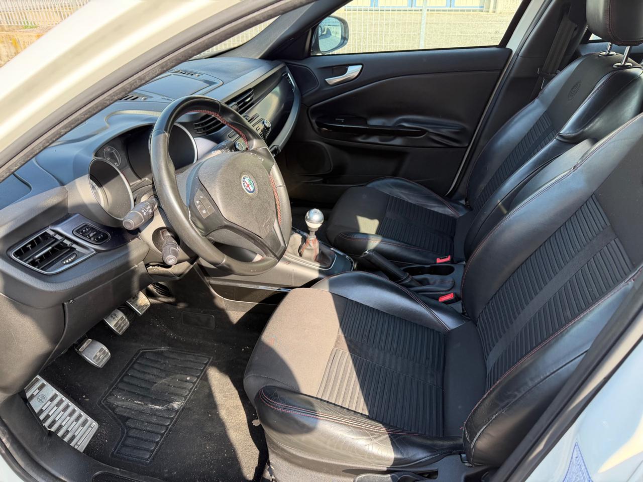 ALFA ROMEO Giulietta 2.0 JTDm-2 140 CV Distinctive- PER COMMERCIANTI - 9