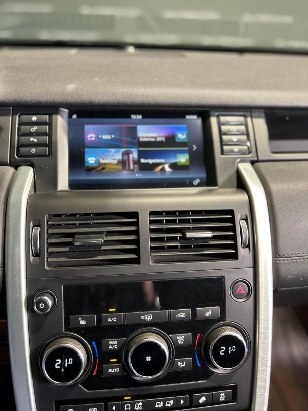 LAND ROVER Discovery Sport 2.0 TD4 150 CV Auto Business Edition Pure - 10