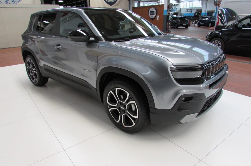 JEEP Avenger 1.2 Turbo 100 CV Summit KM.ZERO PELLE+TETTO AP - 2